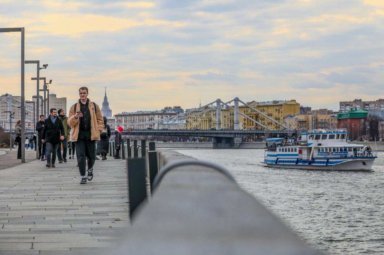 Жителей Москвы и области предупредили о «желтом» уровне погодной опасности