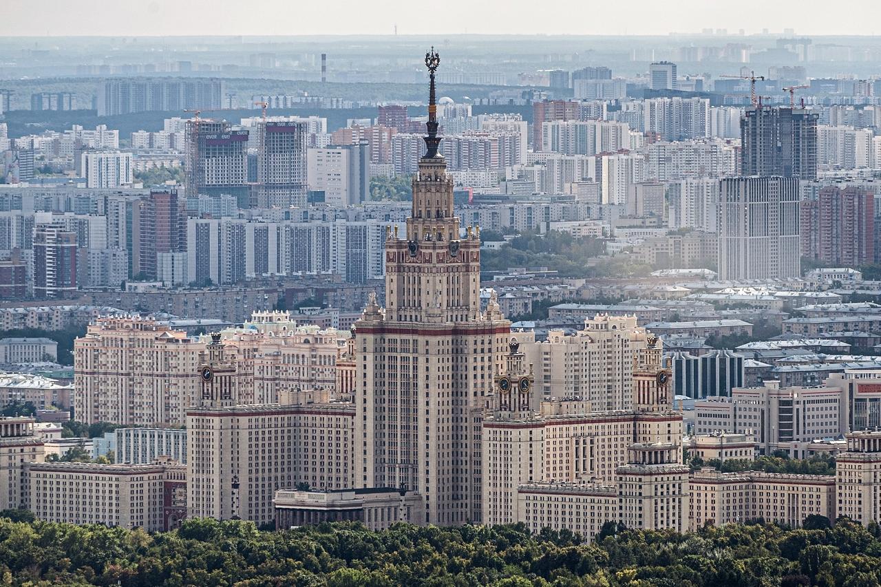 Студентов МГУ перевели на дистанционное обучение из-за кори