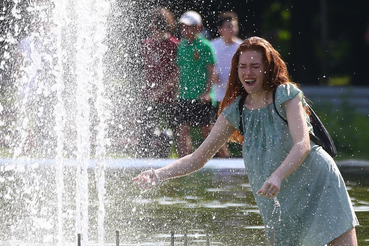 Москвичам спрогнозировали июльское тепло во второй декаде мая