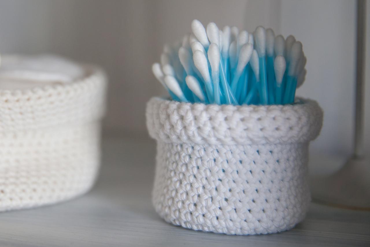 В программе Мясникова предупредили об опасности чистки ушей