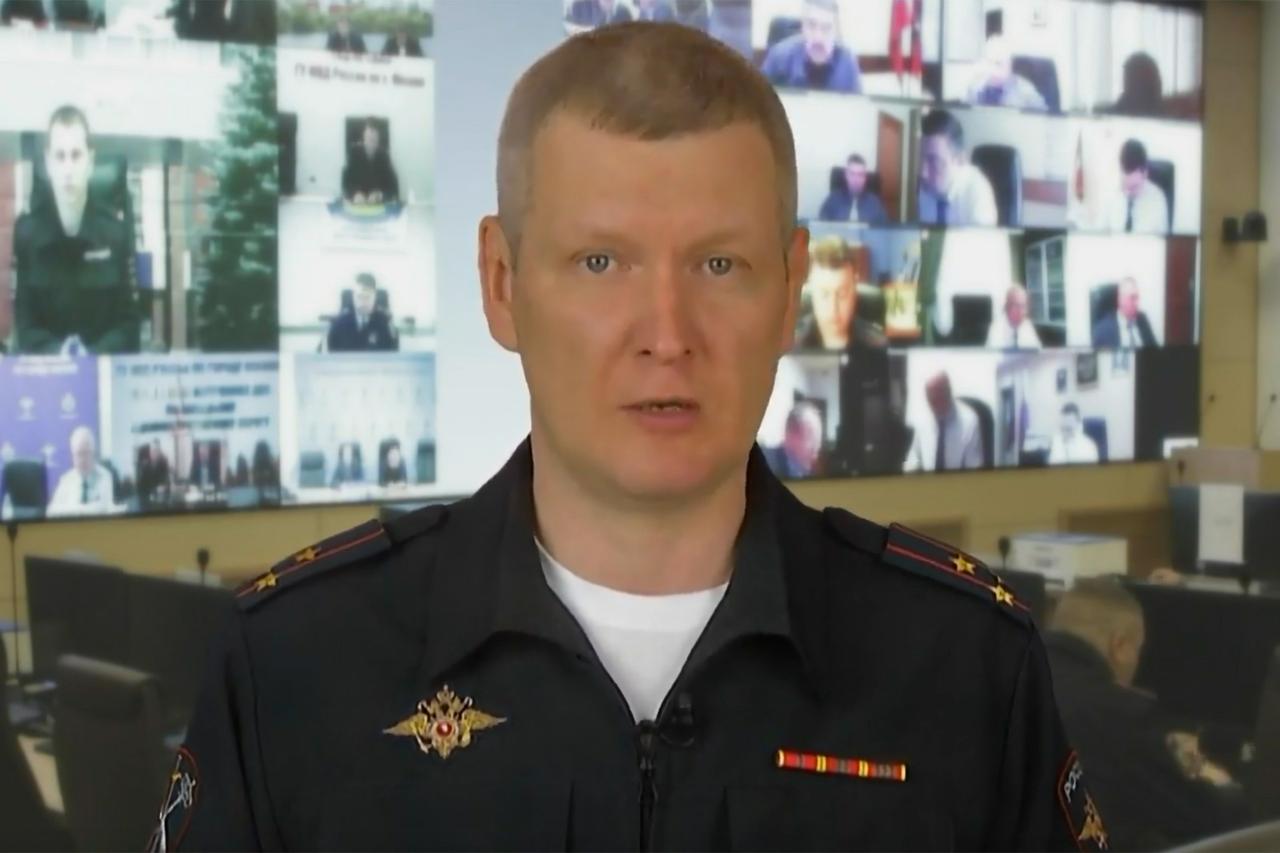 Нескольких москвичей обманули на сотни тысяч рублей под предлогом инвестирования