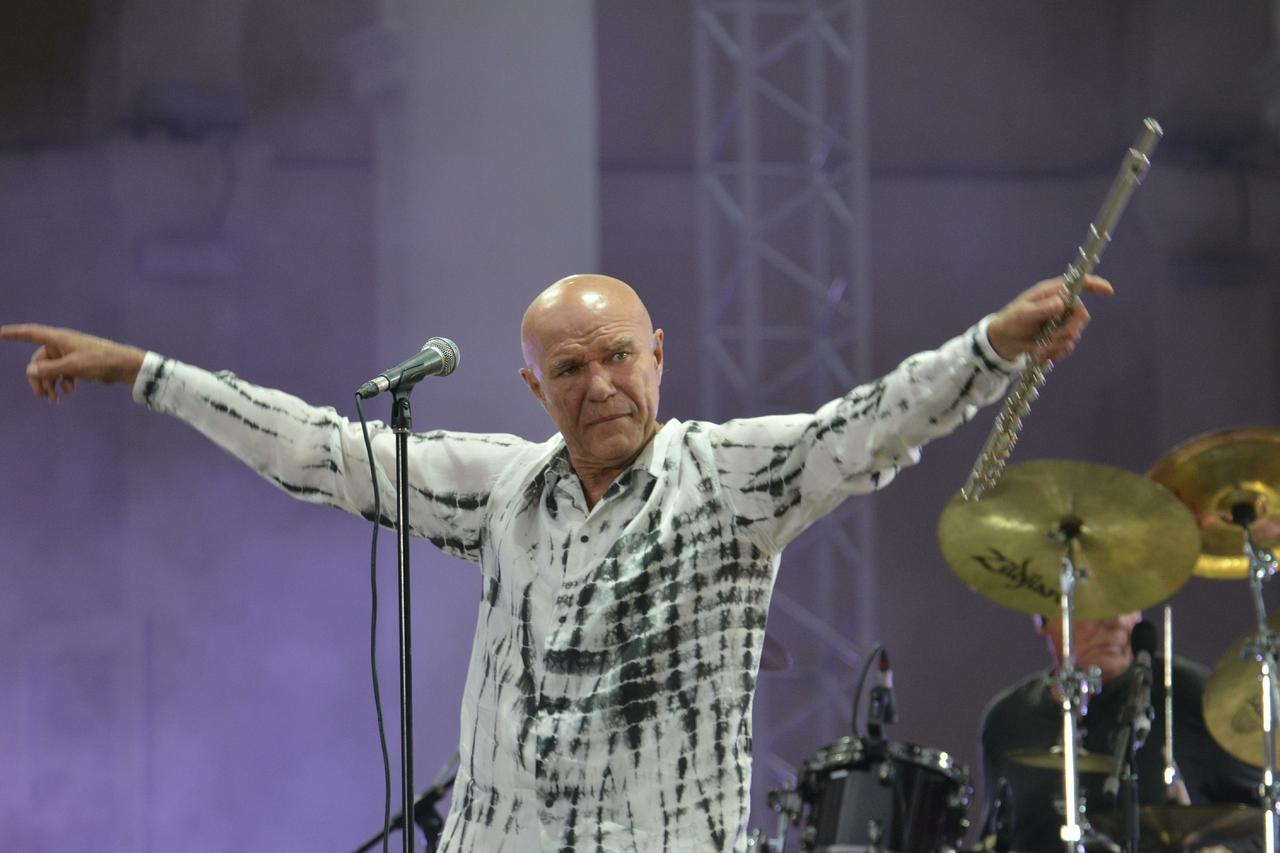 Сергей Мазаев поделился воспоминаниями о детстве во дворе Владимира Высоцкого