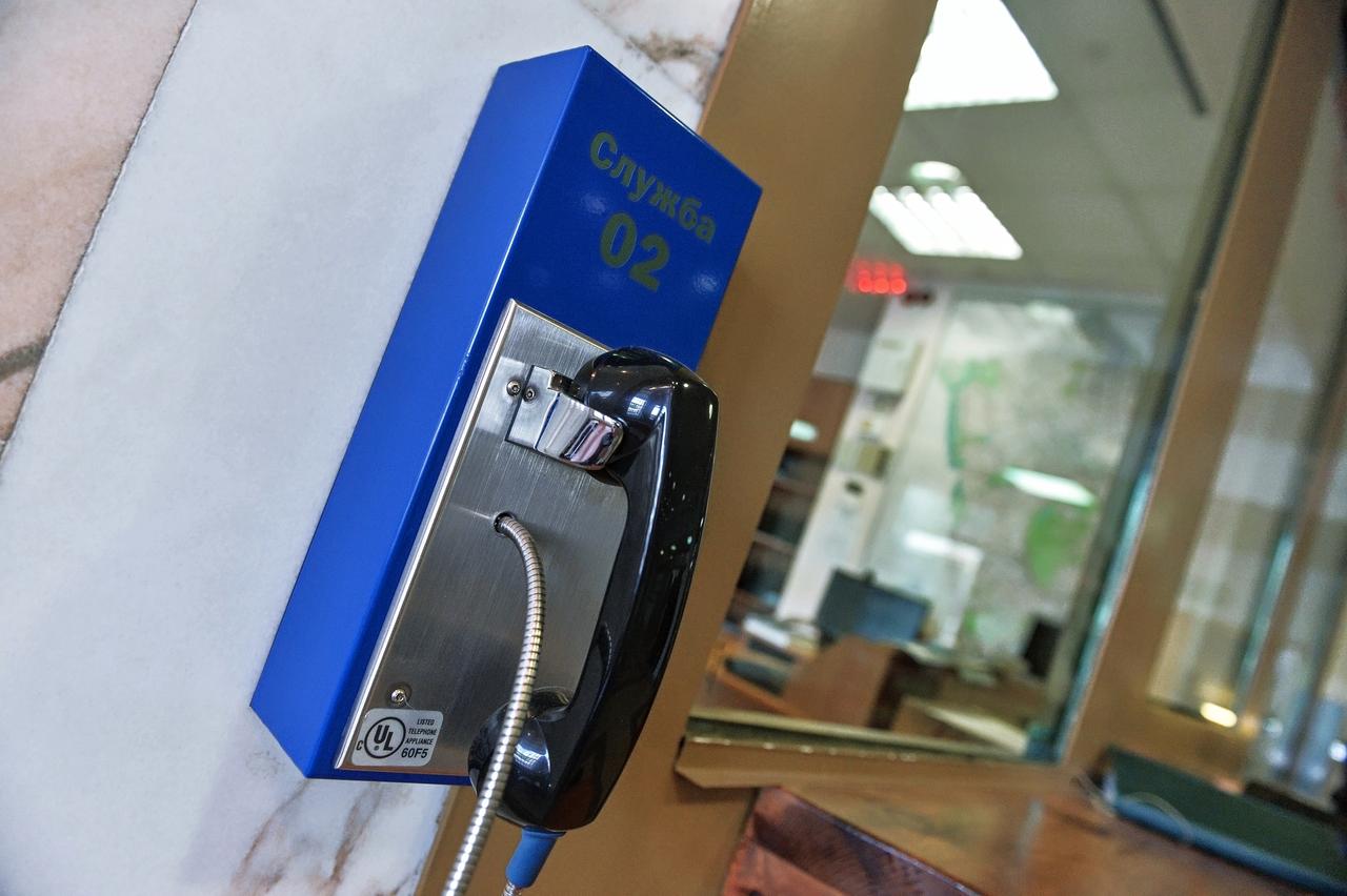 Постояльцы украли секс-игрушки из отеля в Москве и сбежали через окно