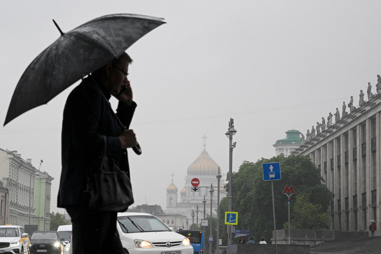 Москвичам назвали дату возвращения холодов