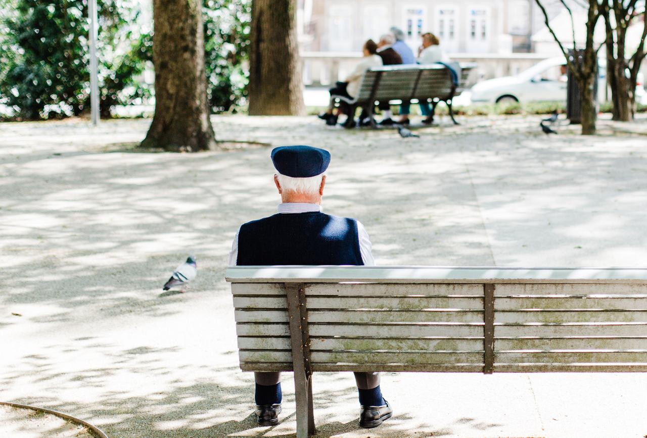 Лжесотрудник банка выманил у подмосковного пенсионера 16 миллионов рублей