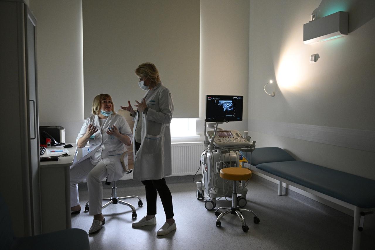 Мясников назвал основные причины развития рака кишечника