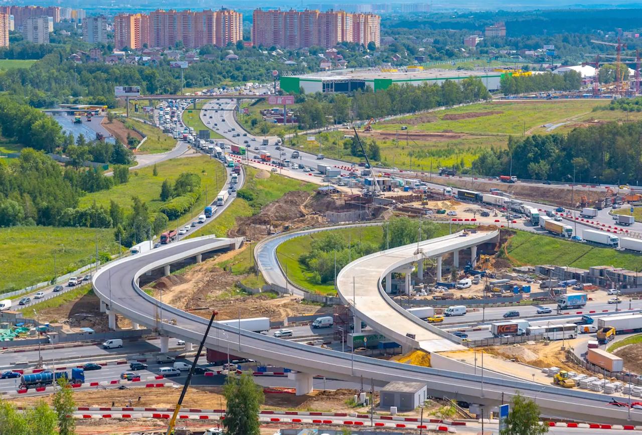 Собянин объявил об открытии нового путепровода с внутренней стороны МКАД