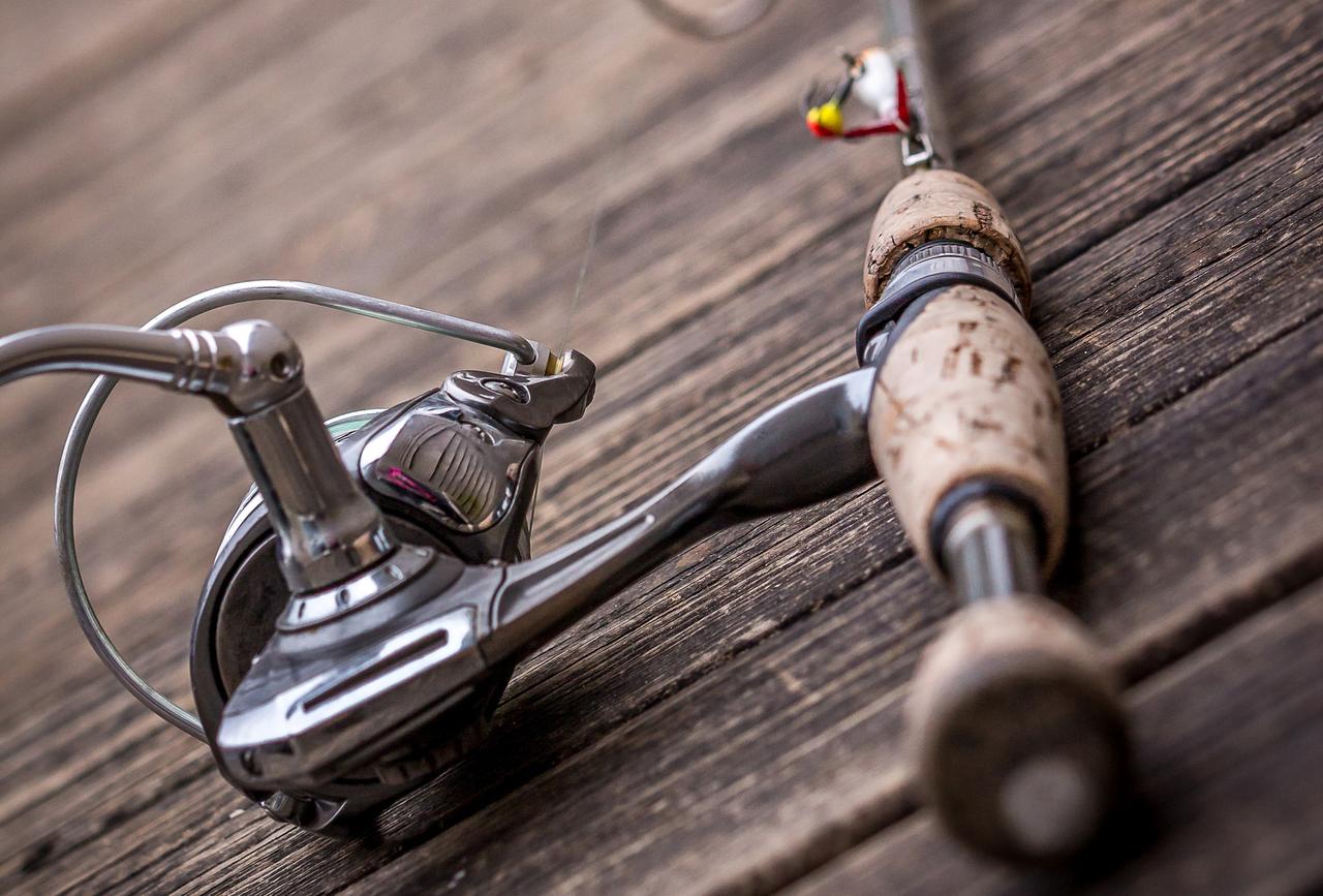 В Подмосковье школьник получил удар током на рыбалке