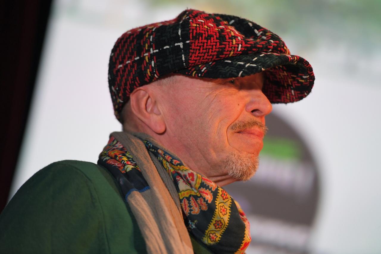 Гарик Сукачев обратился к поклонникам из больницы