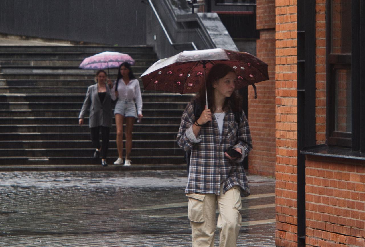 «Желтый» уровень погодной опасности объявили в Москве и области