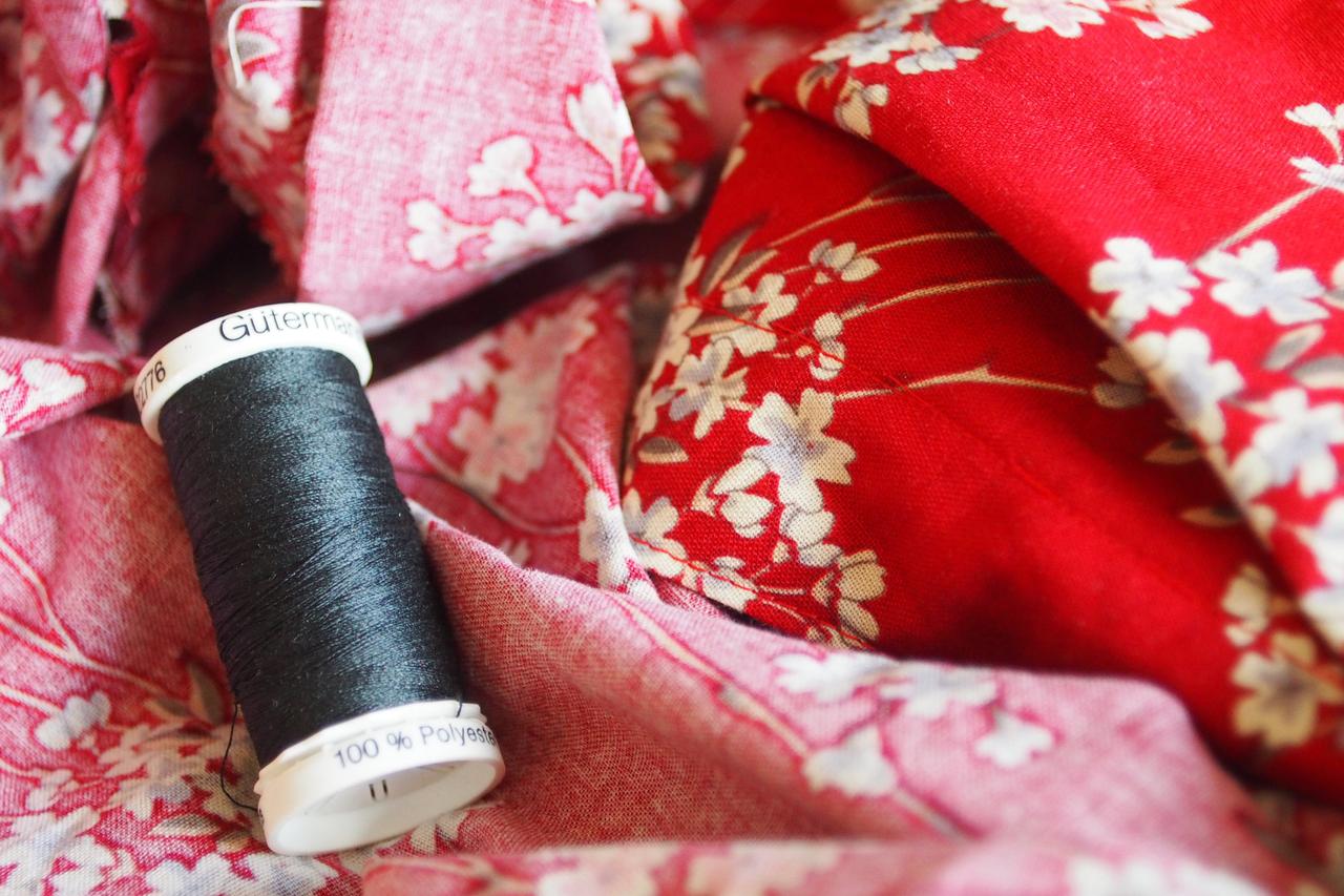 Россияне вспомнили самый модный материал для одежды в СССР