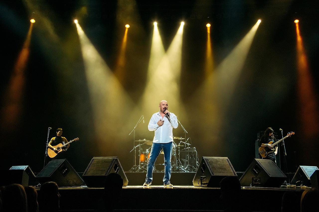 Стало известно о болезни погибшей жены автора хита «Рюмка водки на столе»