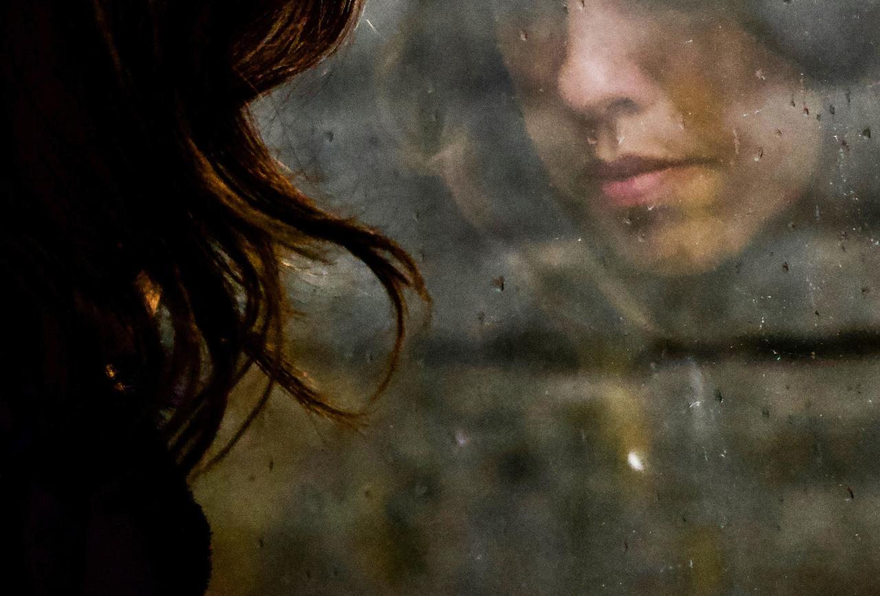 В Подмосковье мужчина сутки удерживал в квартире и избивал женщину