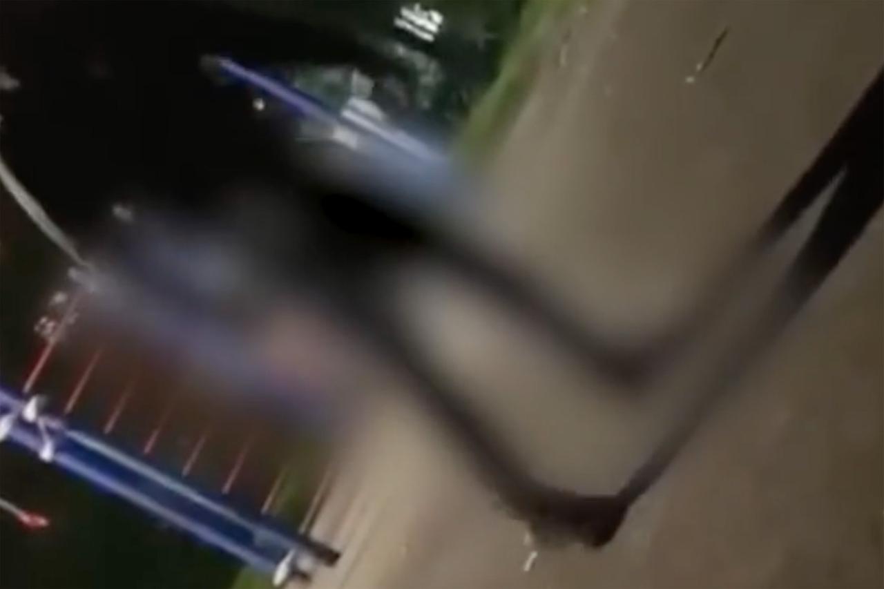 В Подмосковье мигранты прогнали детей с площадки и попали на видео