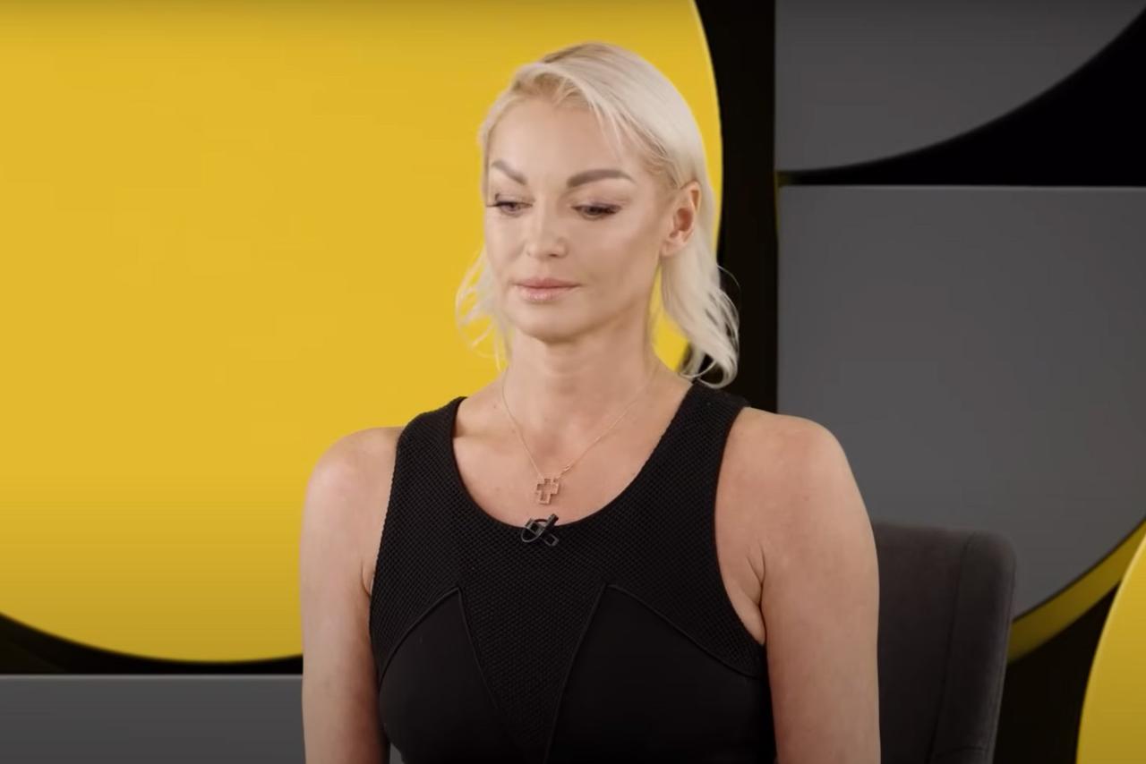 47-летняя Волочкова рассказала о гробе своей мечты