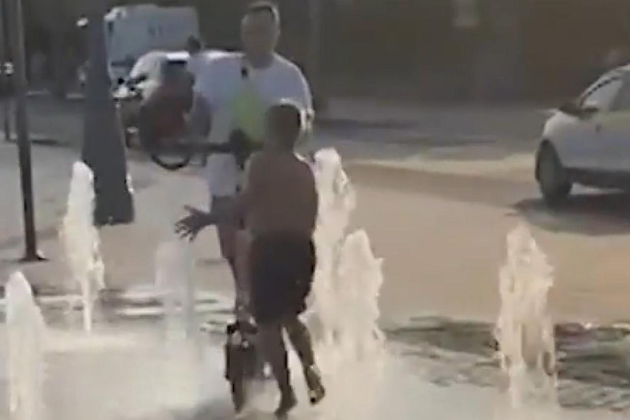 Зубы школьника «сложились внутрь» после наезда самокатчика в центре Москвы