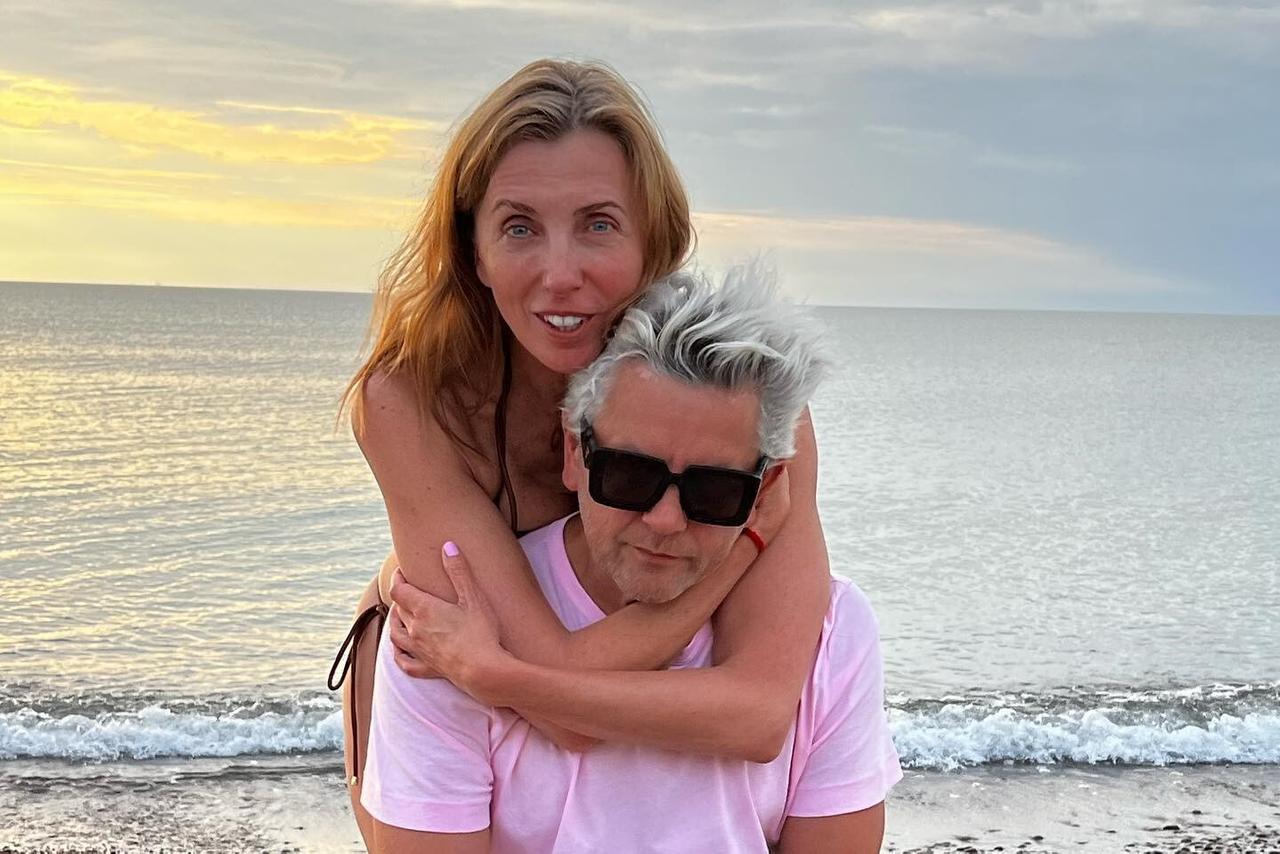 Муж Светланы Бондарчук показал ее естественную красоту