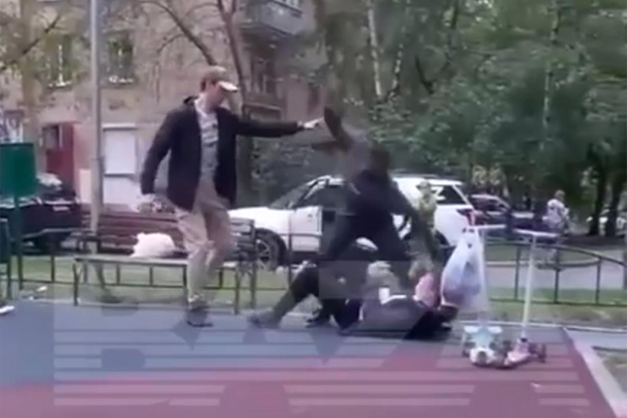 Избиение москвича афророссиянином попало на видео