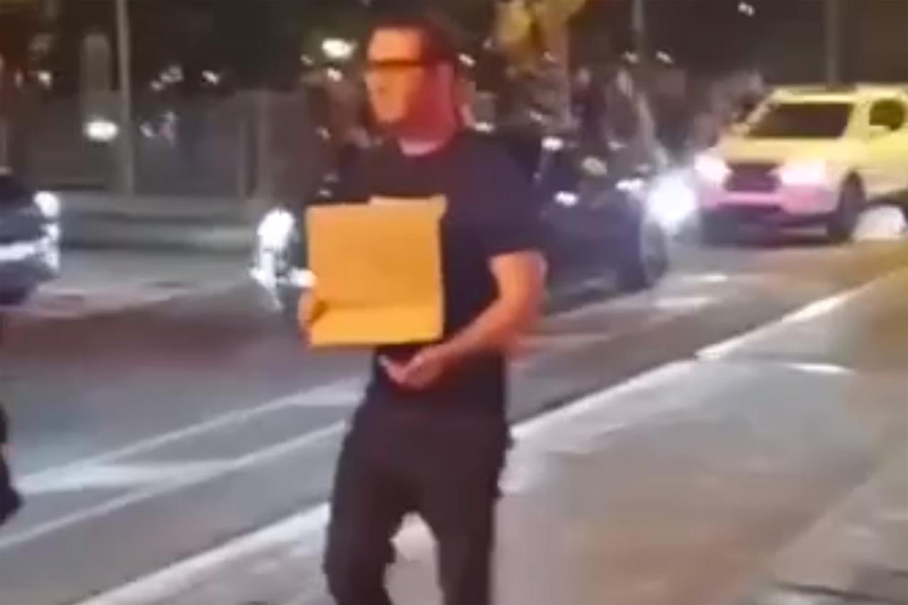 Москвичи записали на видео способ просить милостыню «по-патриковски»