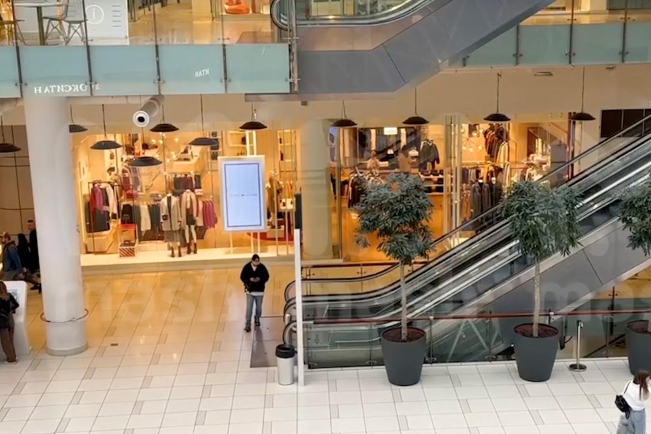 Магазин с одеждой Tommy Hilfiger вновь открылся в Москве и попал на видео