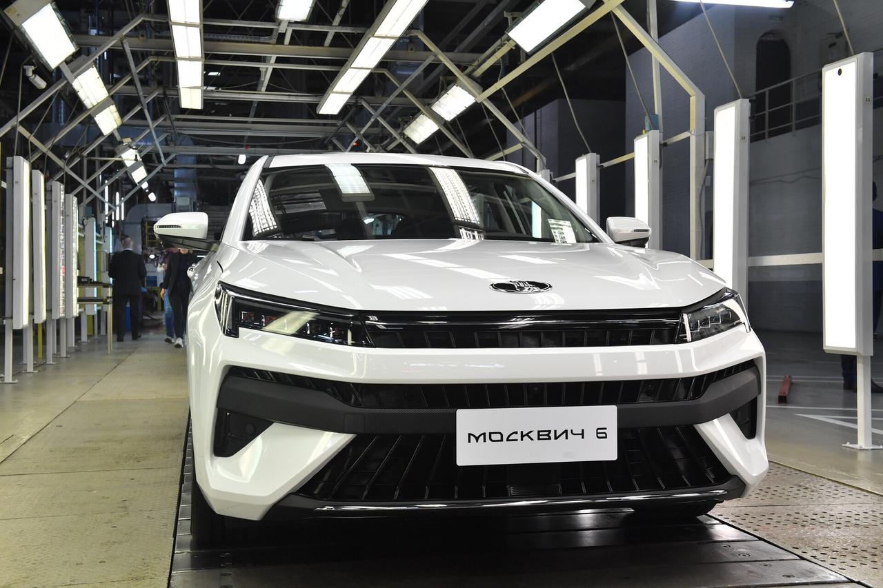 Раскрыта стоимость нового седана «Москвич 6»
