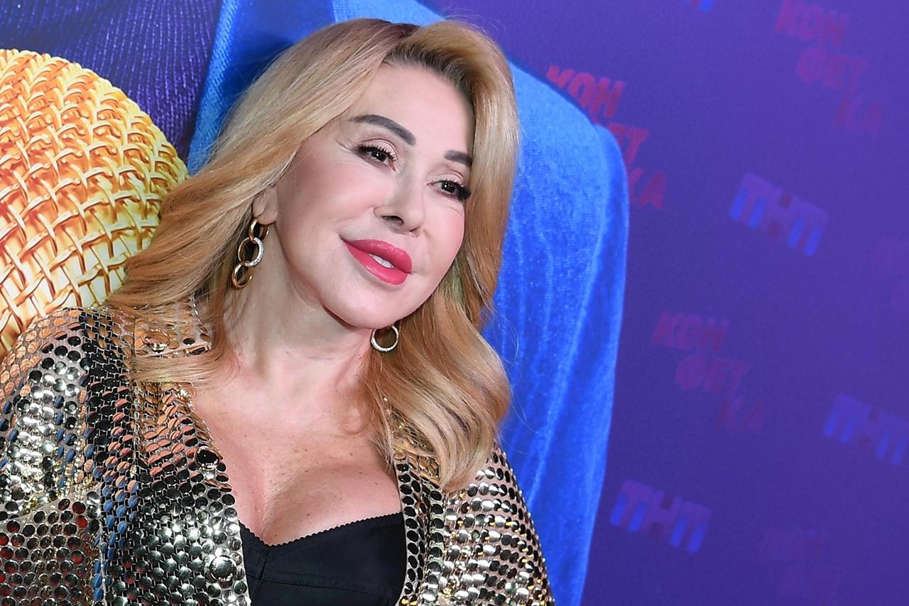 Опубликовано видео с грудью Любови Успенской после пластической операции