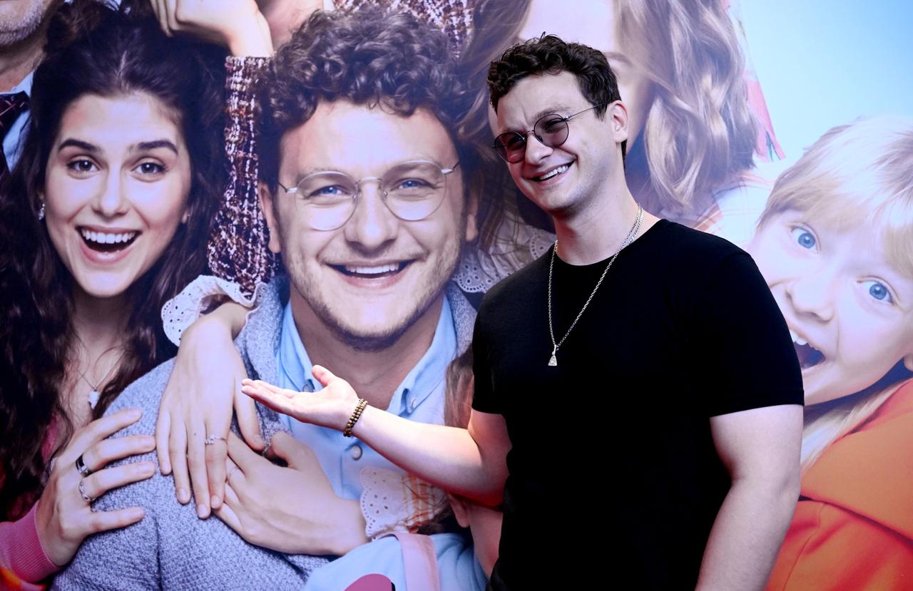 Известный актер вспомнил о своих впечатлениях от Москвы 90-х годов