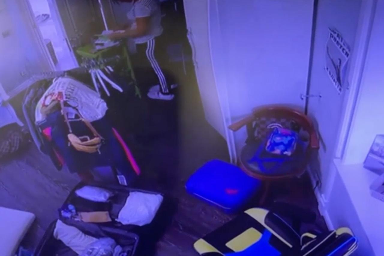 Кража денег и вещей домработницей у жителей Подмосковья попала на видео