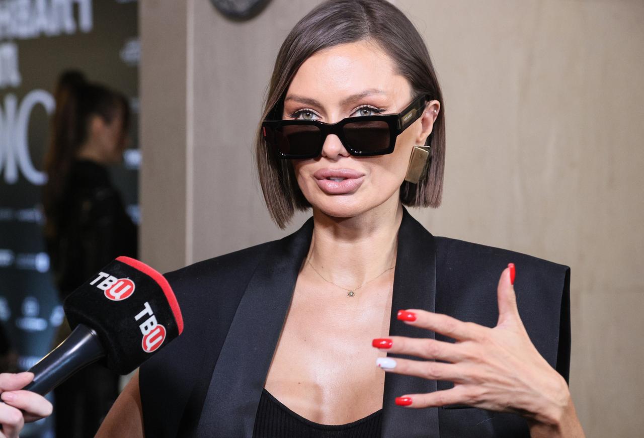 43-летняя Боня анонсировала свадьбу с 30-летним бойфрендом