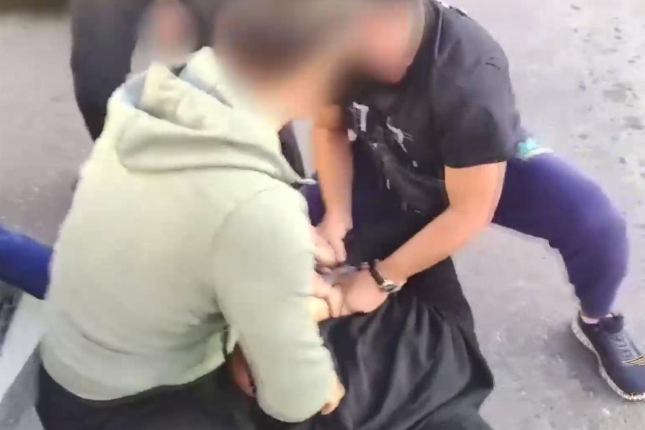 Жесткое задержание криминальных фармацевтов попало на видео