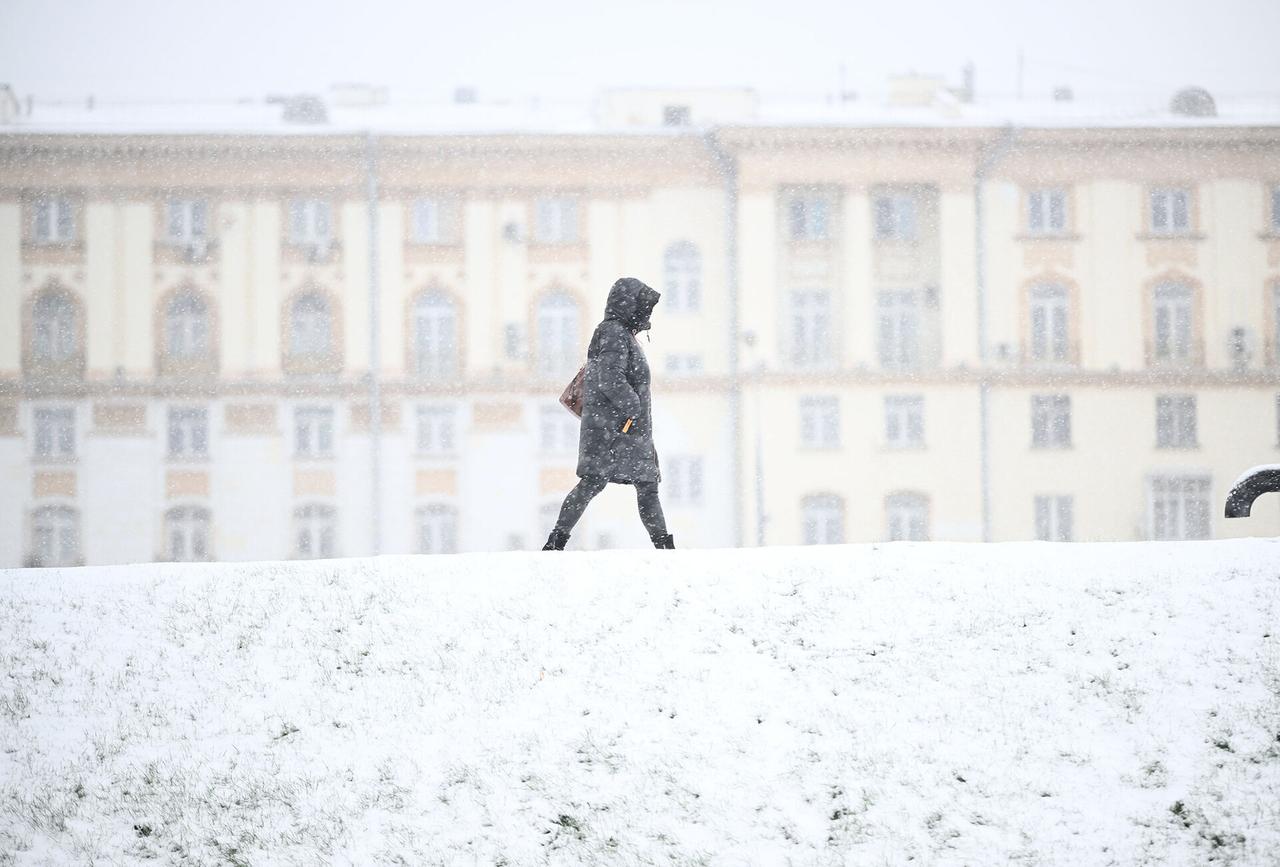 МЧС предупредило жителей столицы об опасной погоде