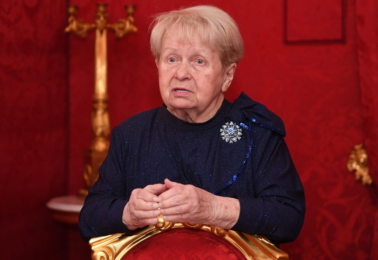 Стало известно о состоянии здоровья Александры Пахмутовой