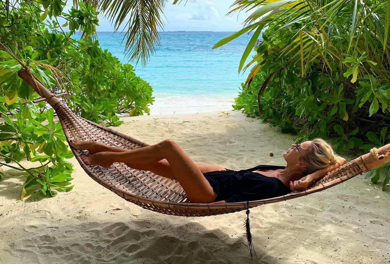 45-летняя Лена Летучая опубликовала фото в купальнике