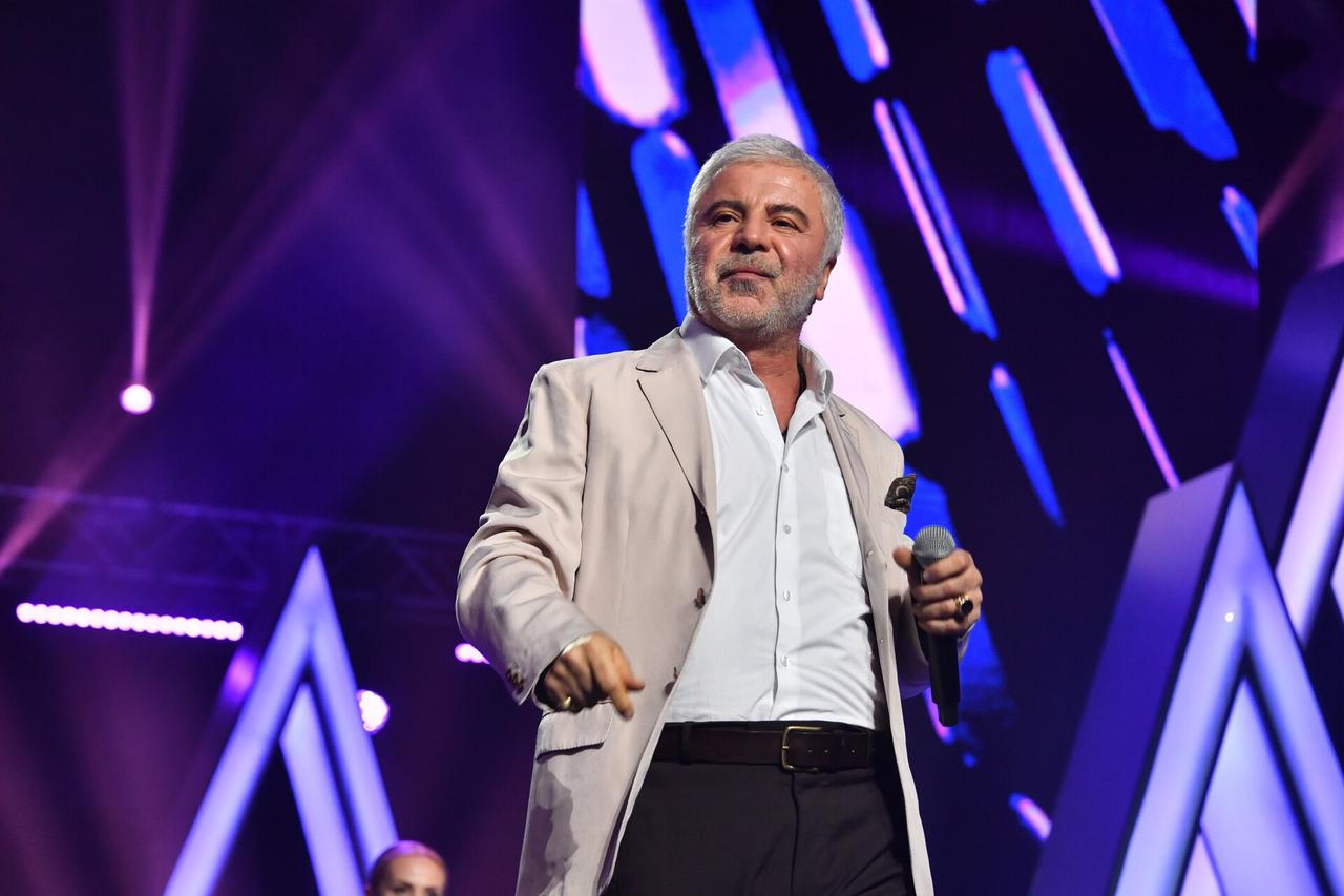 Известный певец сравнил две российские столицы и Тбилиси