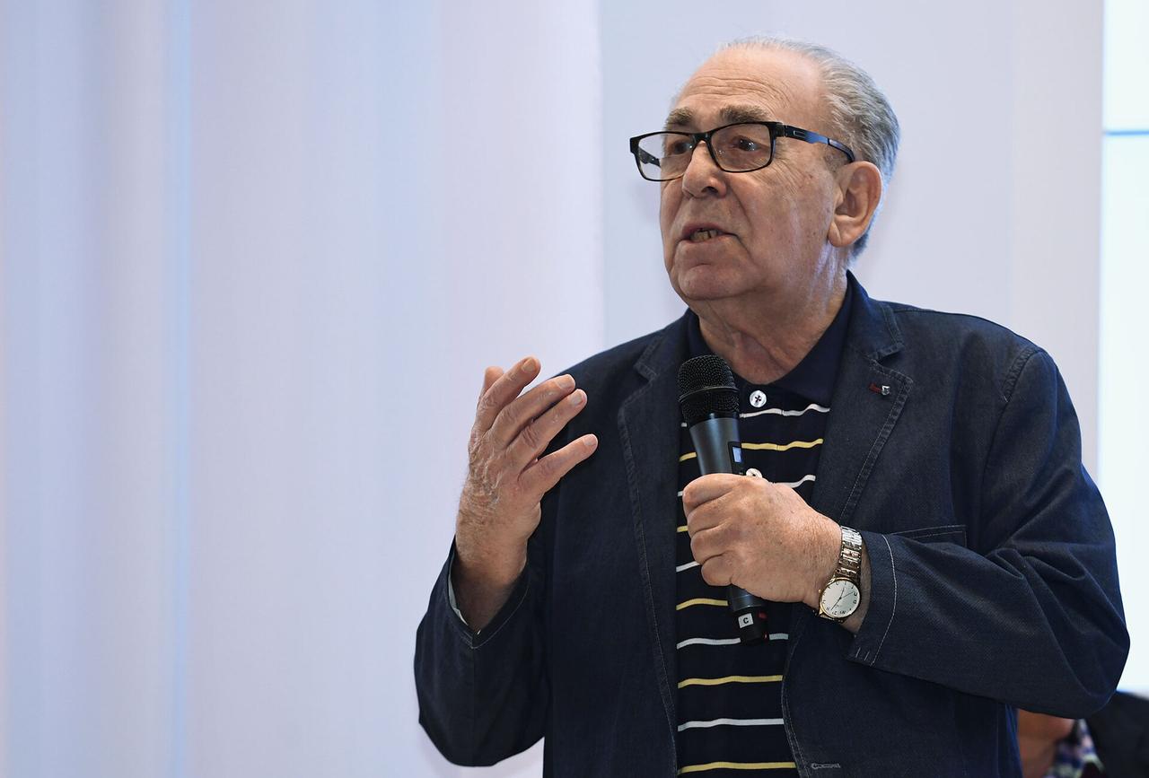 Стало известно о смерти основателя театра «Шалом» в Москве