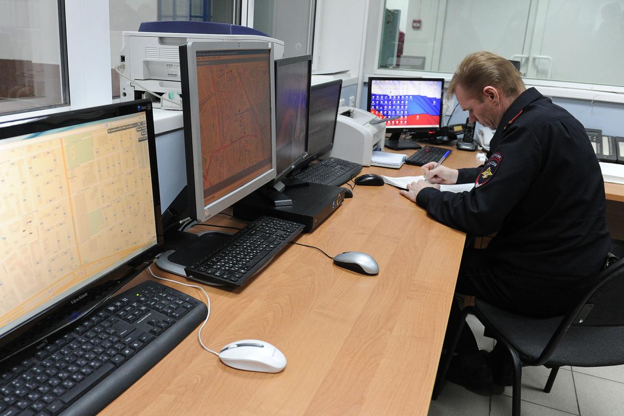 Жителя Подмосковья обвинили в истязании 15-летней падчерицы