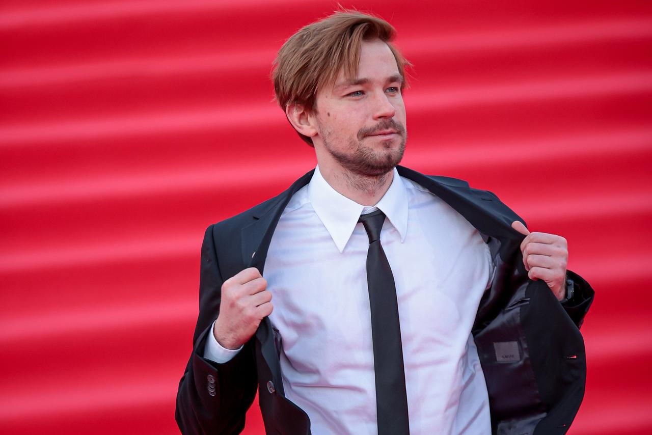 Актер Александр Петров решил избавиться от столичной недвижимости