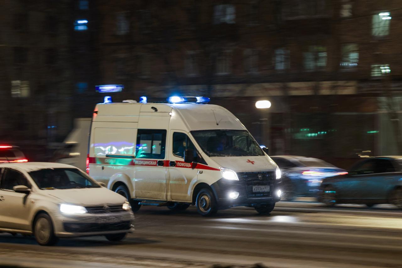 На звезд сериала «Мир. Дружба. Жвачка» напали в московском метро