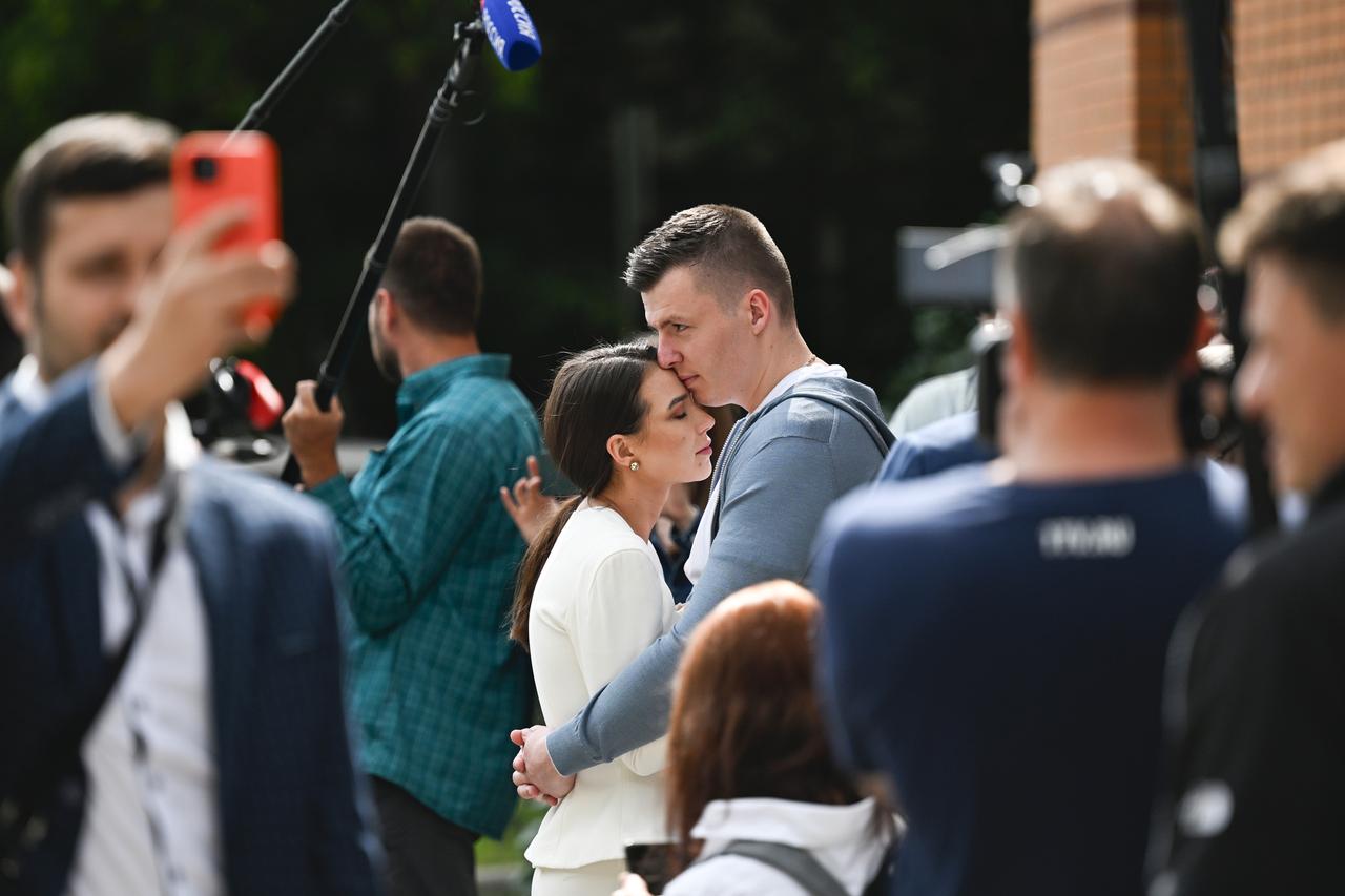 СК прекратил уголовное преследование из-за налоговых долгов блогеров Чекалиных