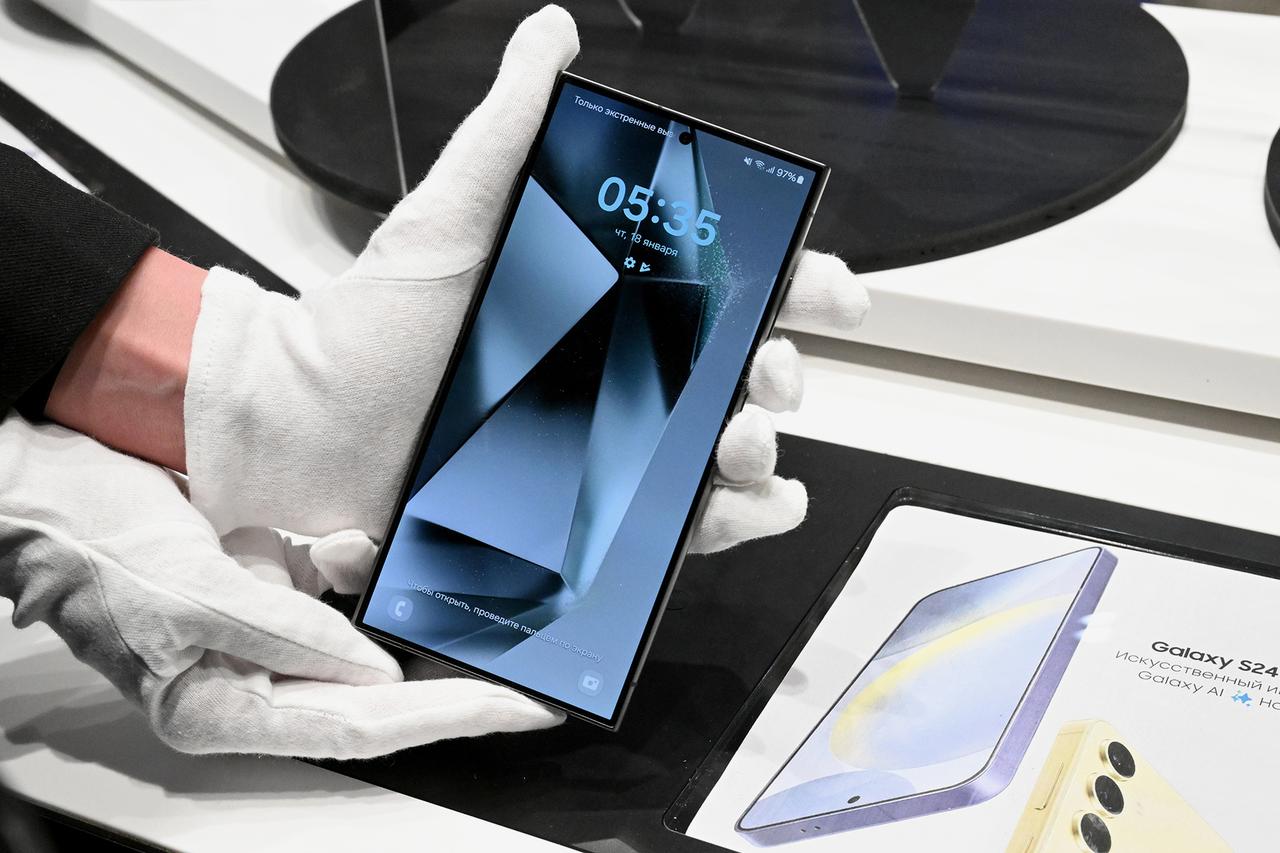 МТС первой в мире начала выдачу предзаказанных Samsung Galaxy S24