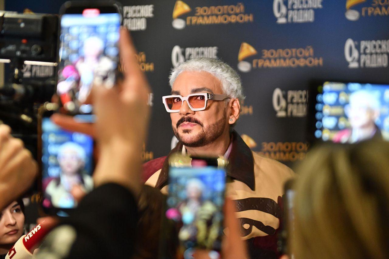 Раскрыта стоимость выступлений Филиппа Киркоров после голой вечеринки в Москве