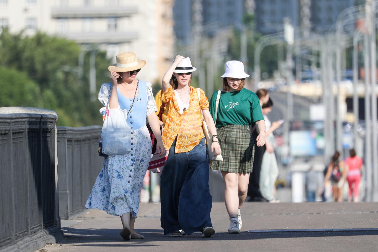 Москвичей предупредили об опасном ветре в конце недели