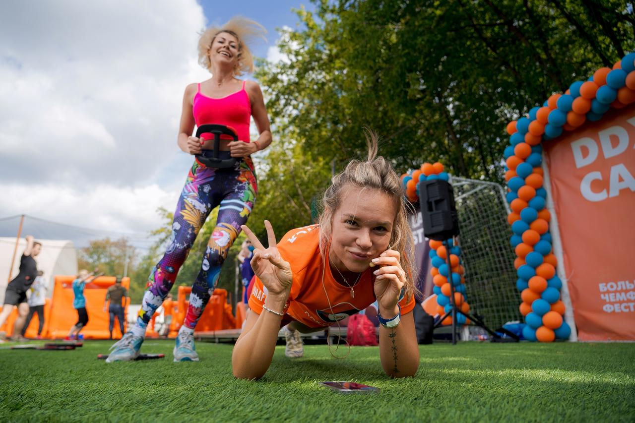 Для москвичей проведут фестиваль фитнеса с тренировками и известными артистами