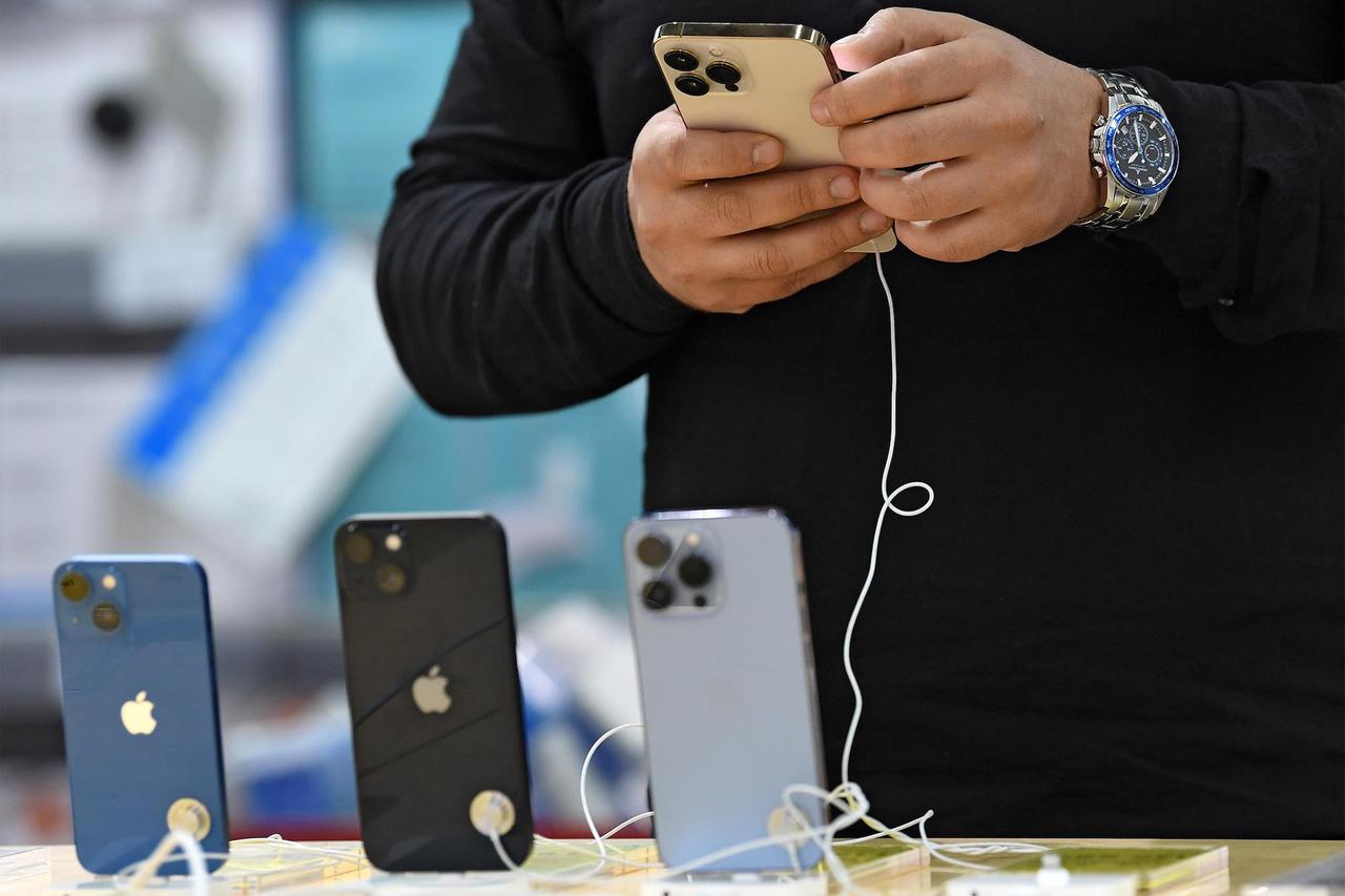 Rambler&Co изучил требования россиян к смартфонам