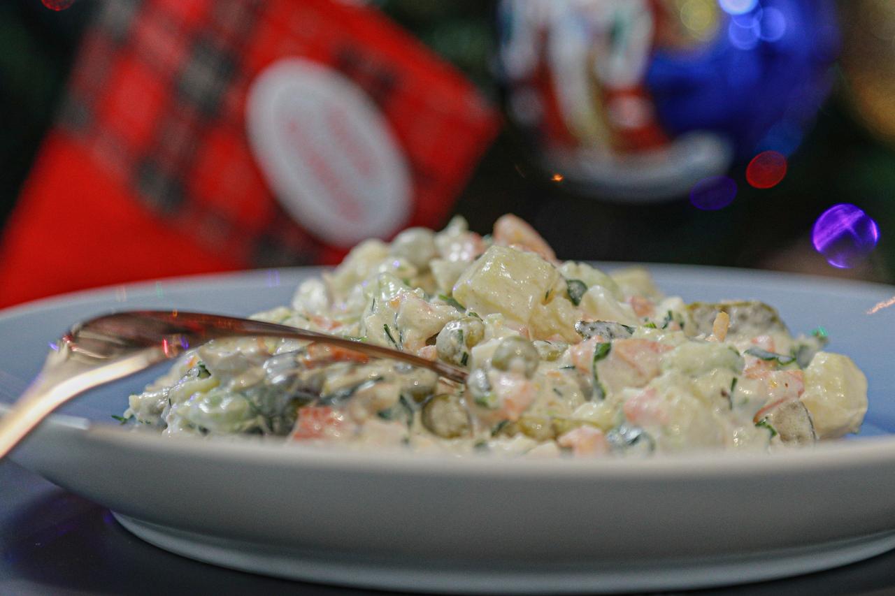 Москвичам раскрыли стоимость новогодних блюд