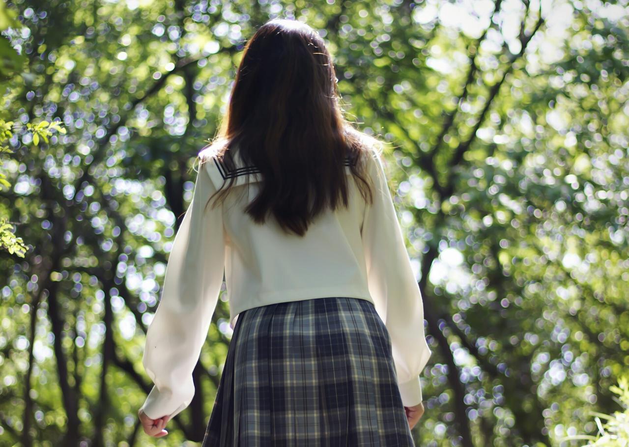 В Москве школьница завела роман с отчимом за спиной у матери