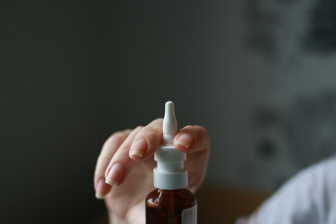 Россиянам раскрыли способы избавиться от зависимости от капель для носа