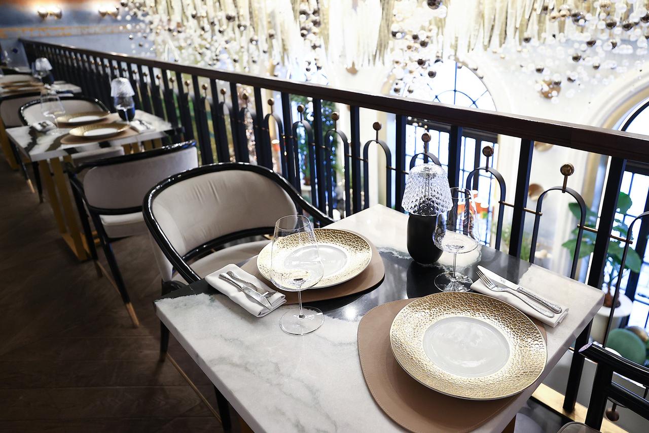 Цены в московских ресторанах — это еще дешево. Названы города с самой доступной «высокой кухней»