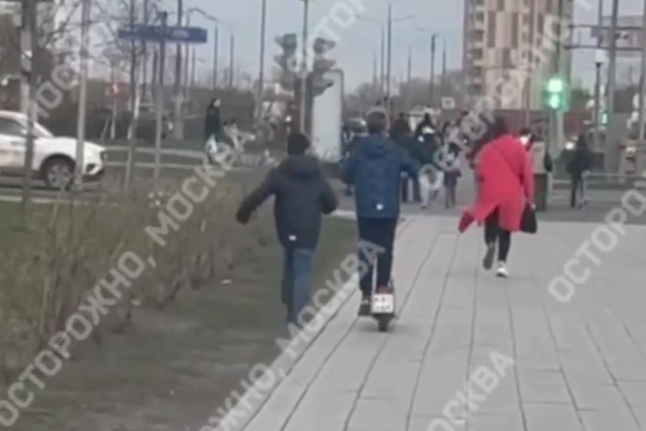 Житель Москвы донес на школьника. Родителей ребенка оштрафовали на 100 тысяч