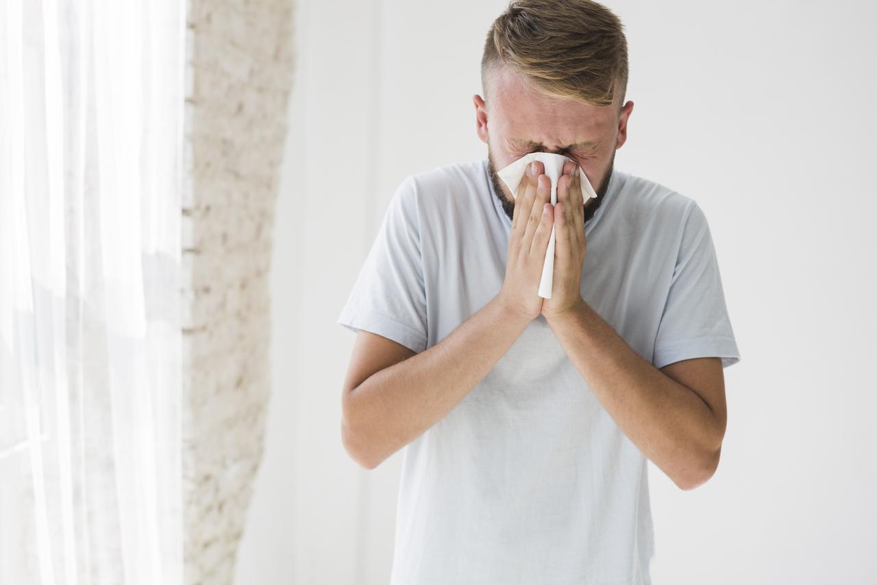 В Москве защищающие от пыльцы сетки стали товаром номер один. Спрос на их установку вырос больше, чем в два раза